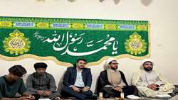 محفل معنوی جشن میلاد پیامبر رحمت(ص) و امام جعفر صادق(ع) در جمع دانشجویان بین‌الملل